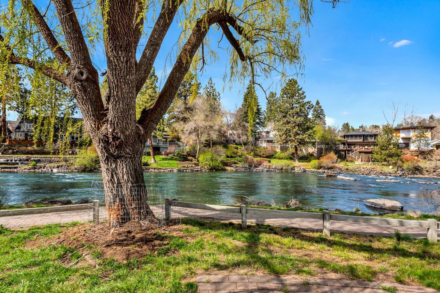 Bend Riverside Condos Near Downtown Bend Pokoj fotografie